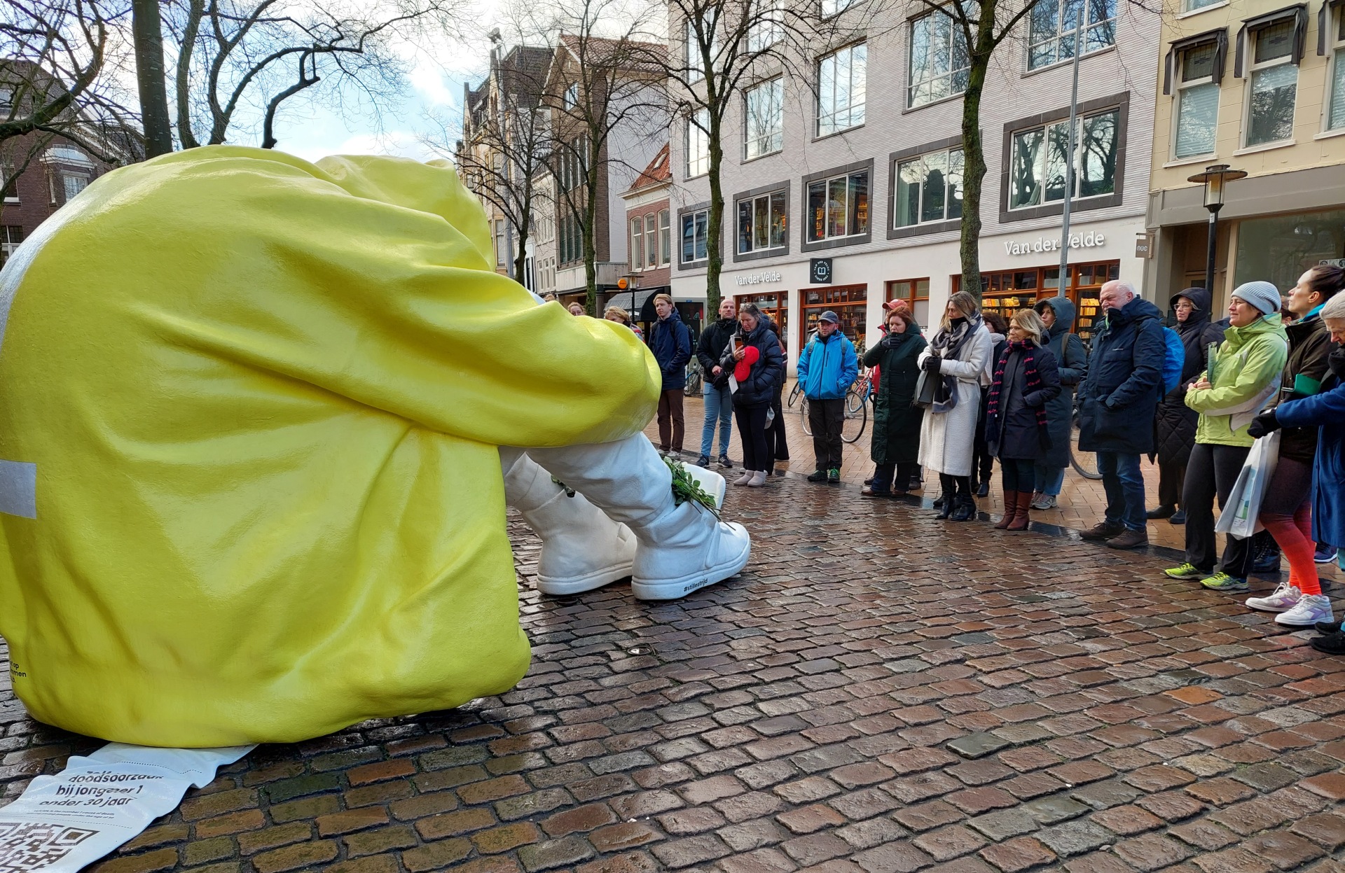 Onthulling van het standbeeld