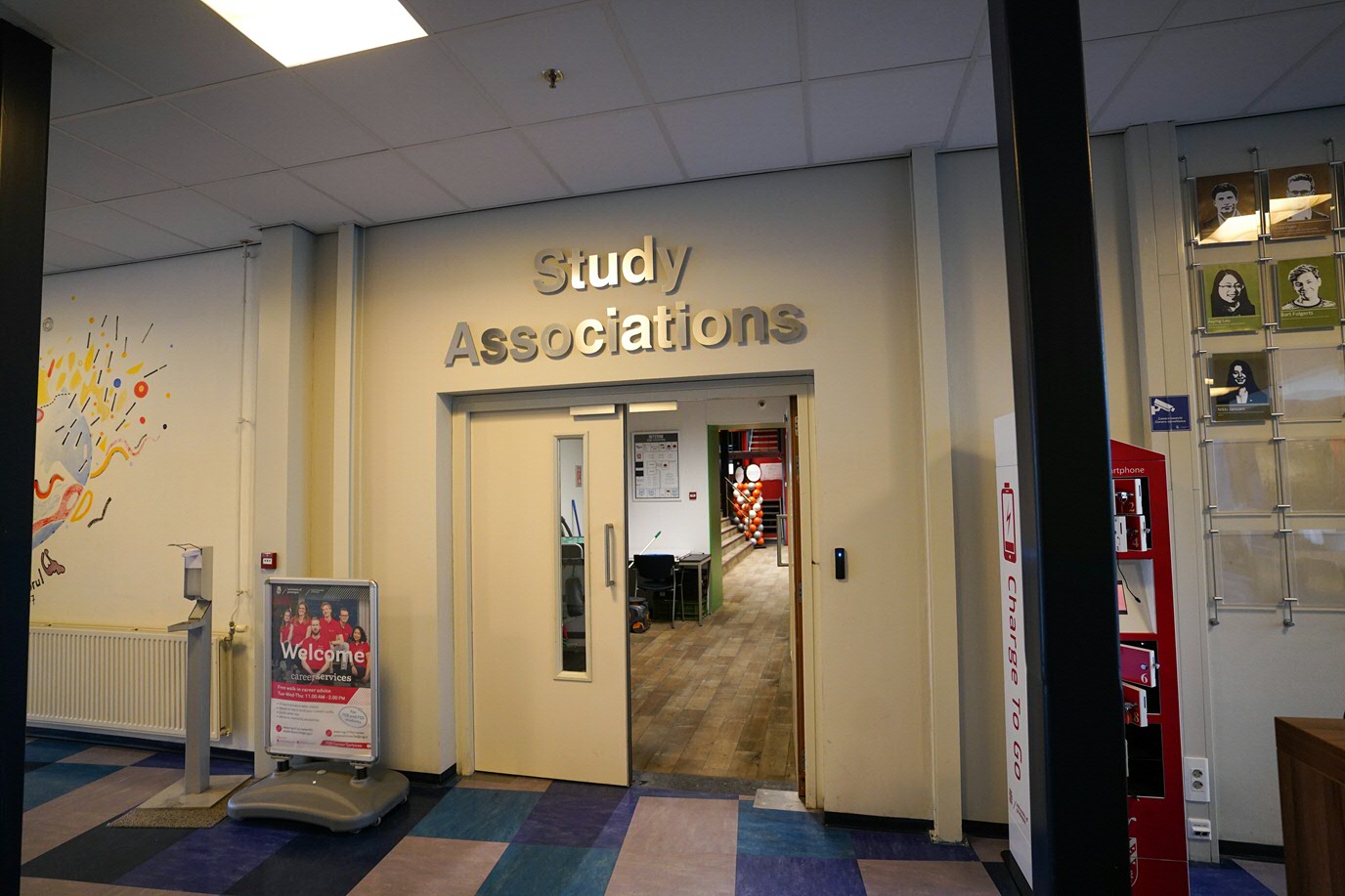 Entrance study associations in duisenberg plaza