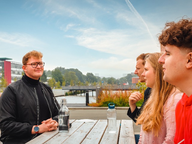 Lunchbreak at the Zernike Foodcourt