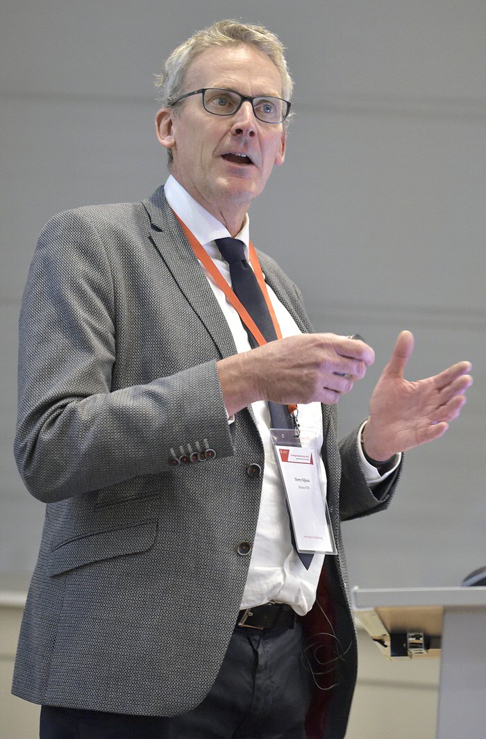 Dr Herry Nijhuis