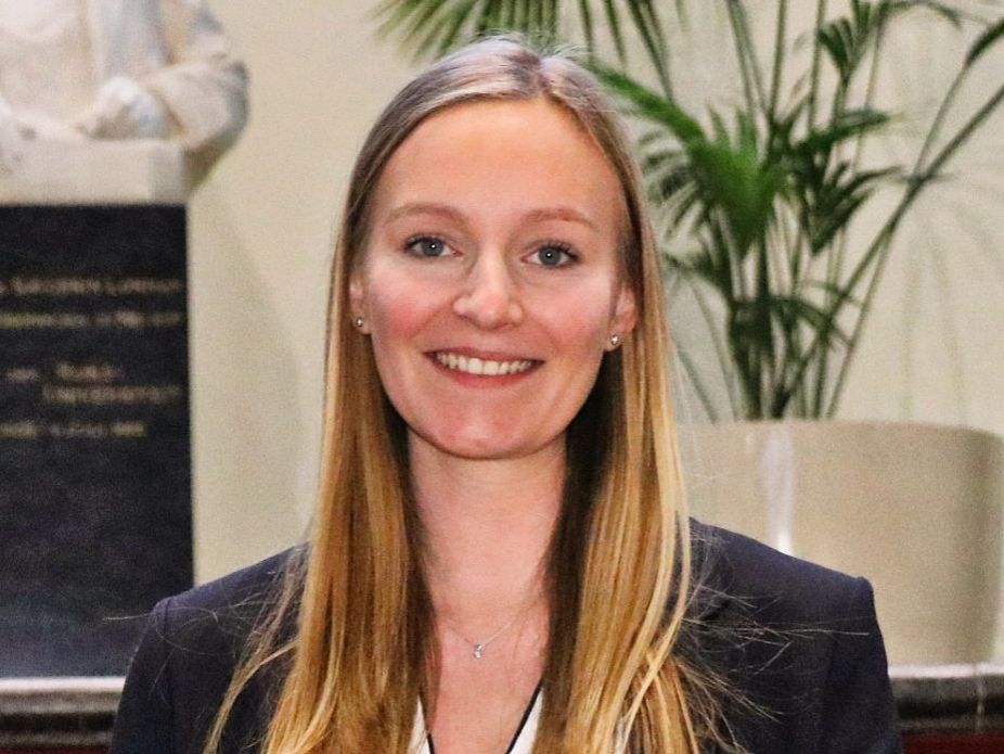 Jana Hölthower - GDBC