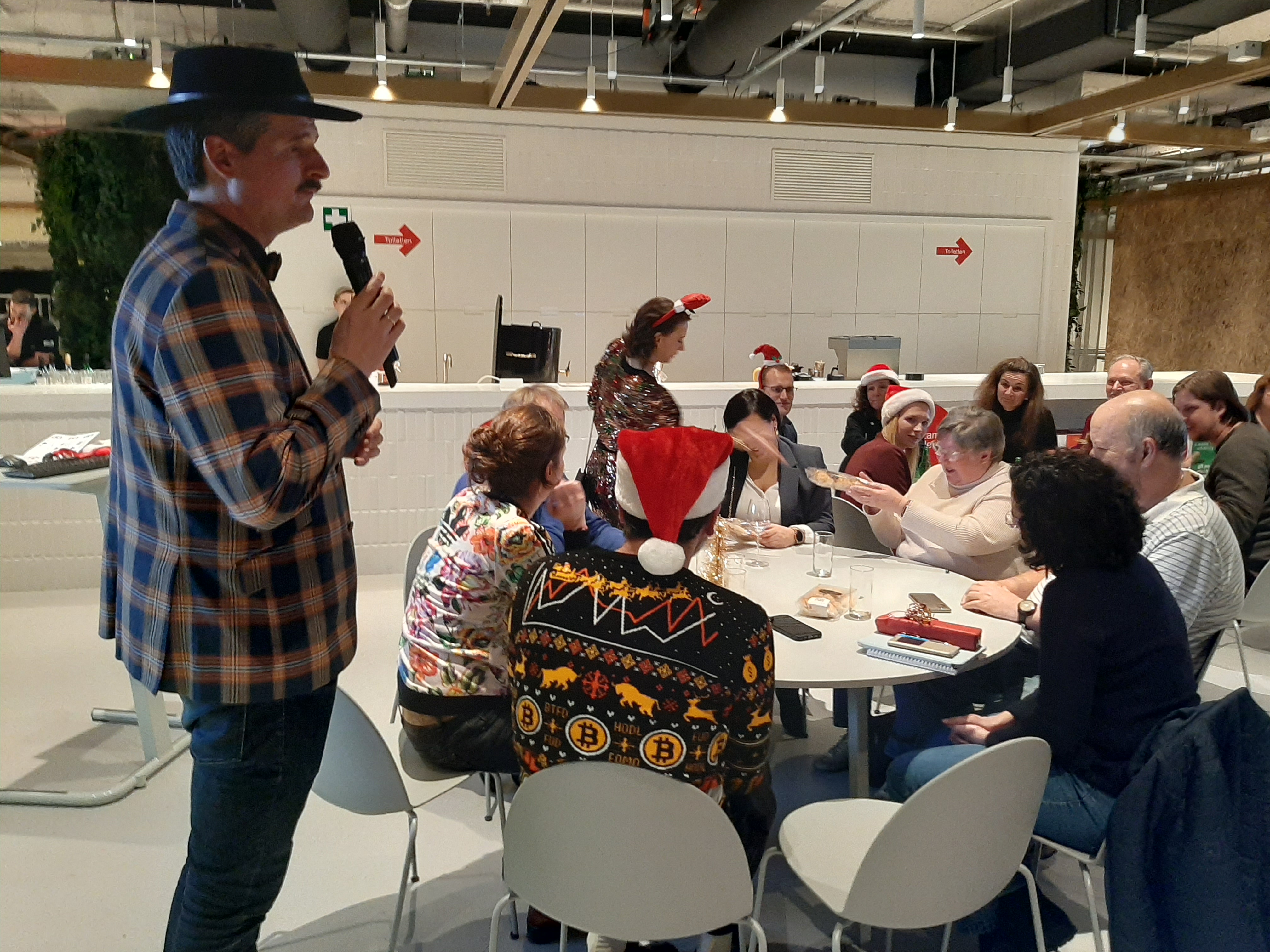 Quizmaster Gerlof LodewijkQuiz master Gerlof Lodewijk