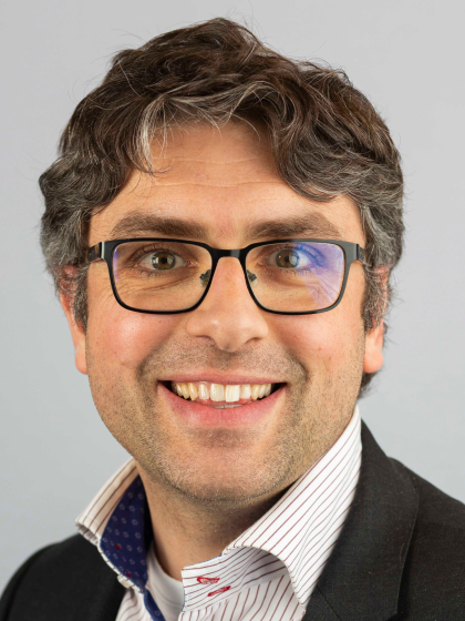 Profile picture of prof. dr. ir. C.M. (Martijn) van der Heide