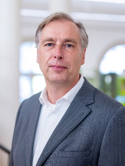 Profielfoto van prof. dr. mr. T.H.F. (Tjalling) Halbertsma